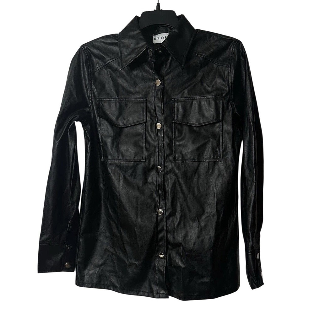 NWT SNDYS Womens Long Sleeve Snap Button Faux Leather Black Top Shirt‎ Size XS